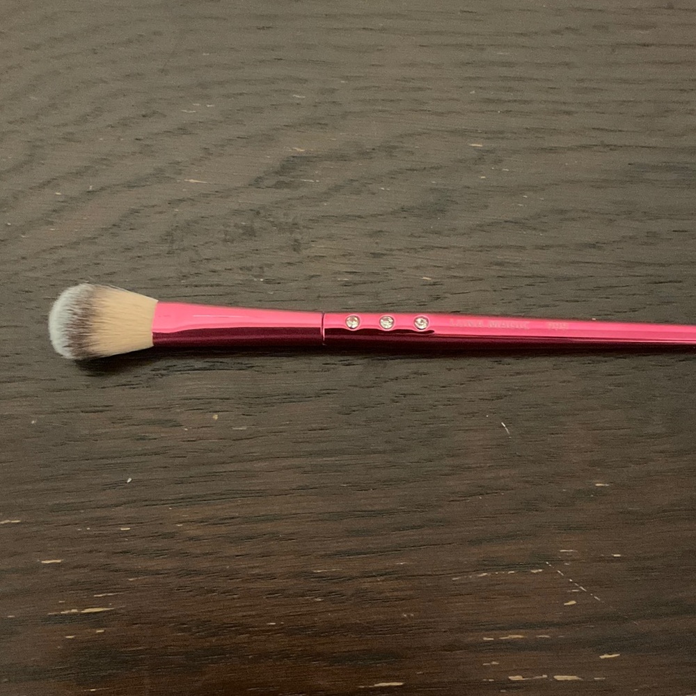 Luna Magic 999 Pink Makeup Brush